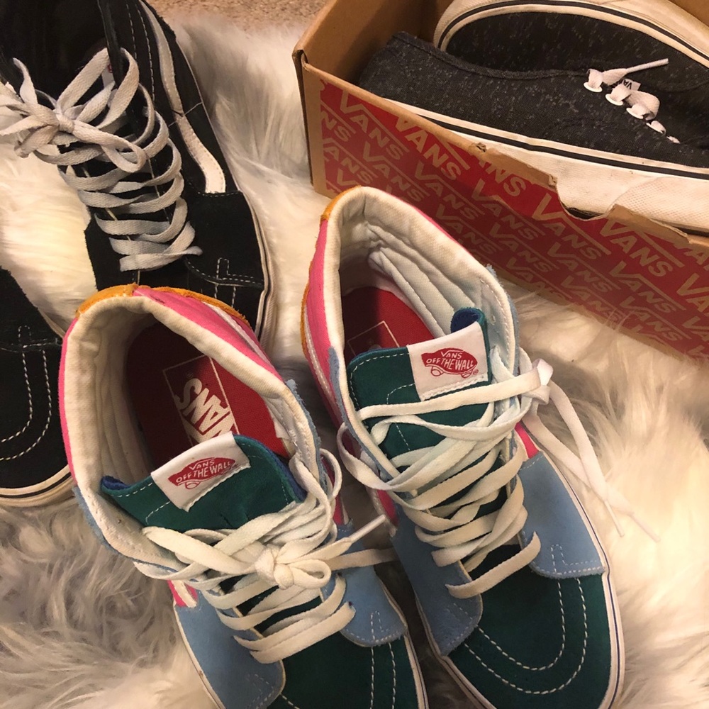 Vans lot